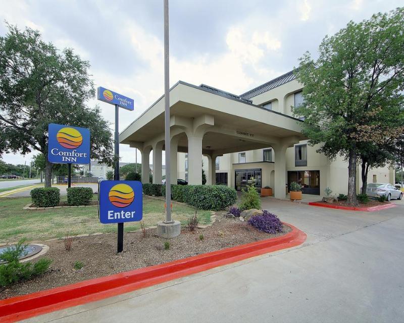 Comfort Inn Wichita Falls North מראה חיצוני תמונה